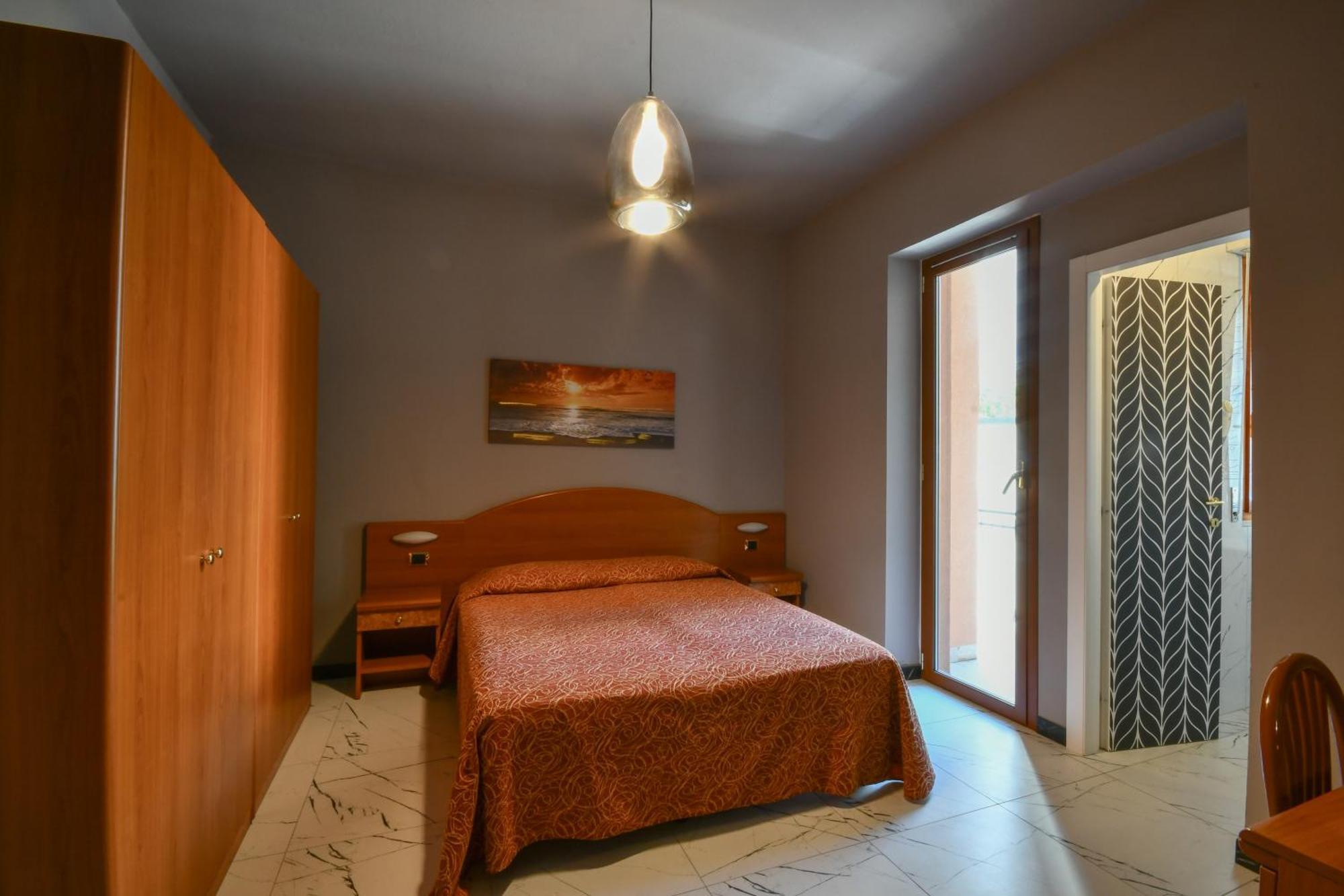 Hotel Residence Paradiso Монелья Номер фото
